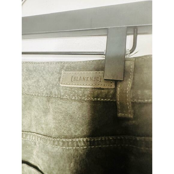 BLANKNYC Hunter Green Corduroy Front Slit 100% Leather Skirt Size 25 - Picture 10 of 14